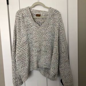 CHUNKY SWEATER